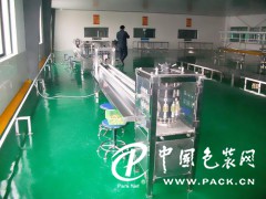 瓶蓋組合設備：博創(chuàng)重工鋁塑瓶蓋組裝設備好不好